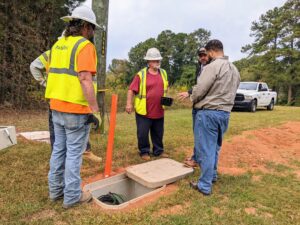 Technicians working to install internet service in Riverview